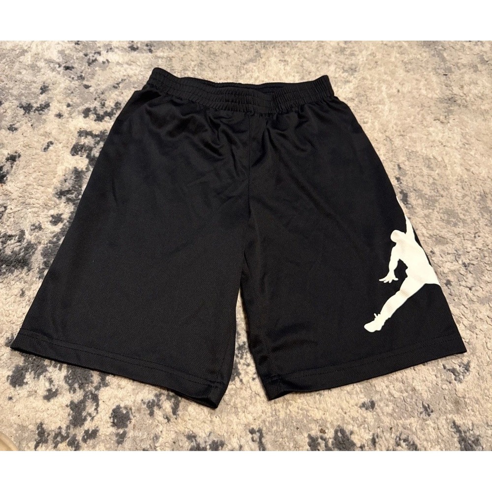Air Jordan Jumpman Logo Black  Basketball Shorts Youth Boys Size Large 12-13